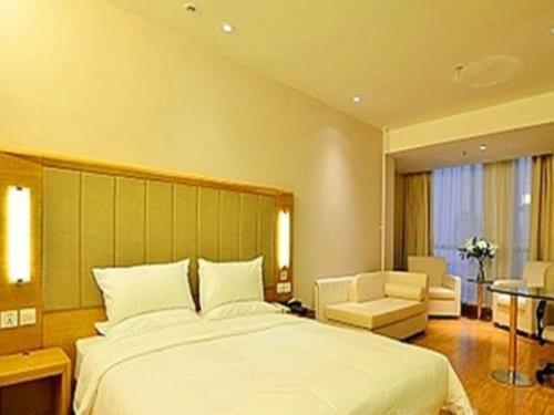 Ji Hotel Wuhan Guanggu Software Park Branch Екстериор снимка